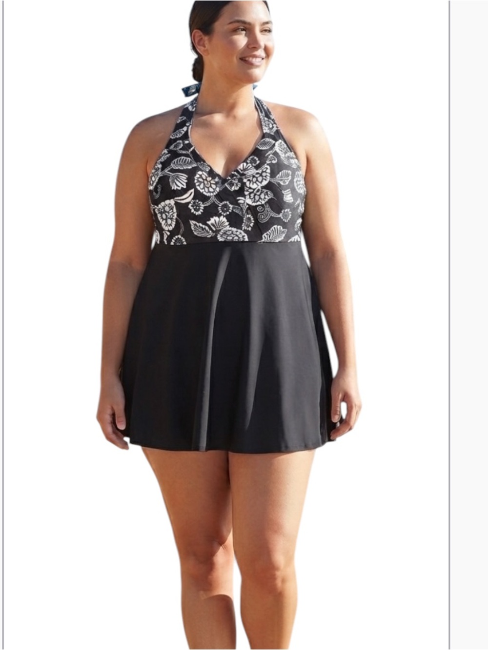 Shore shapes Black and White Floral Swimsuit size 22W new with tag